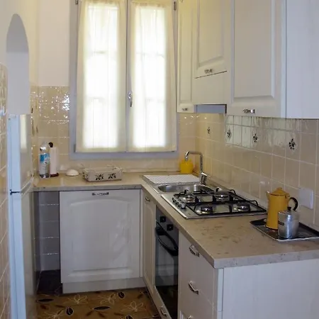Ferienhaus Locazione Turistica La Casa Delle Rondine - Bgm130