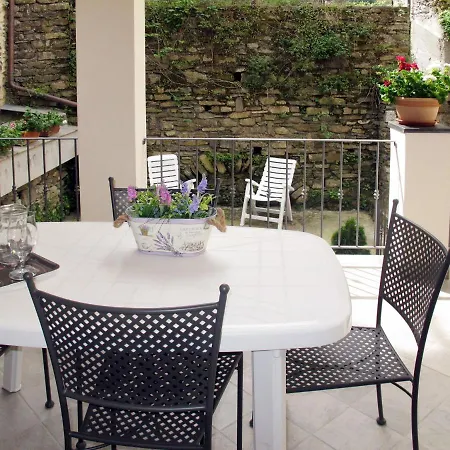 Ferienhaus Locazione Turistica La Casa Delle Rondine - Bgm130 Borgomaro
